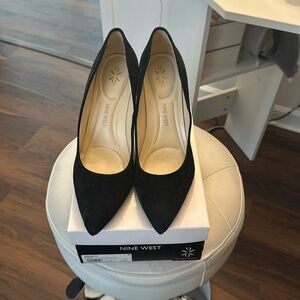 Suede pumps worn 3 times
